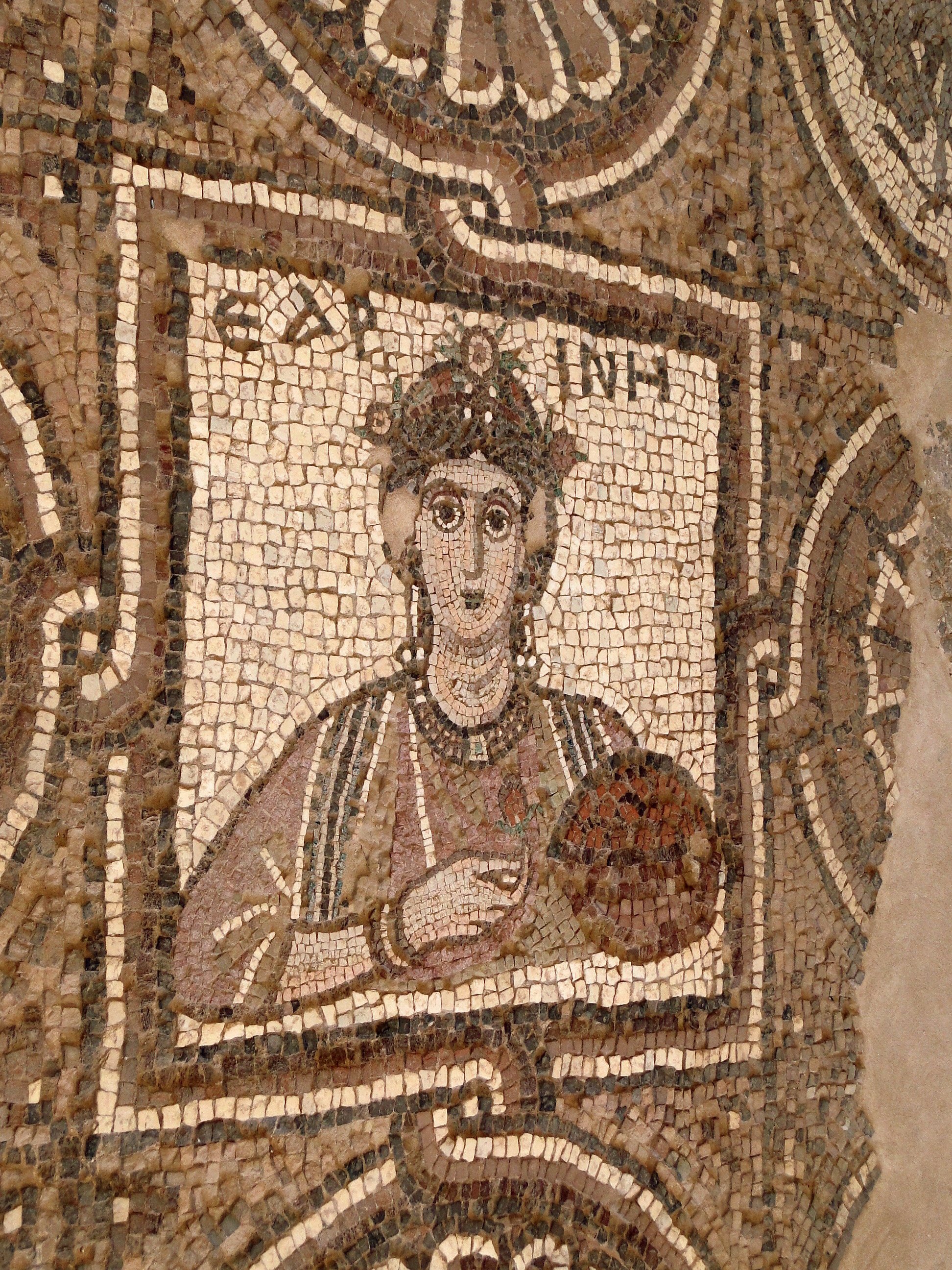 Mosaic_of_a_woman,_Petra_Church